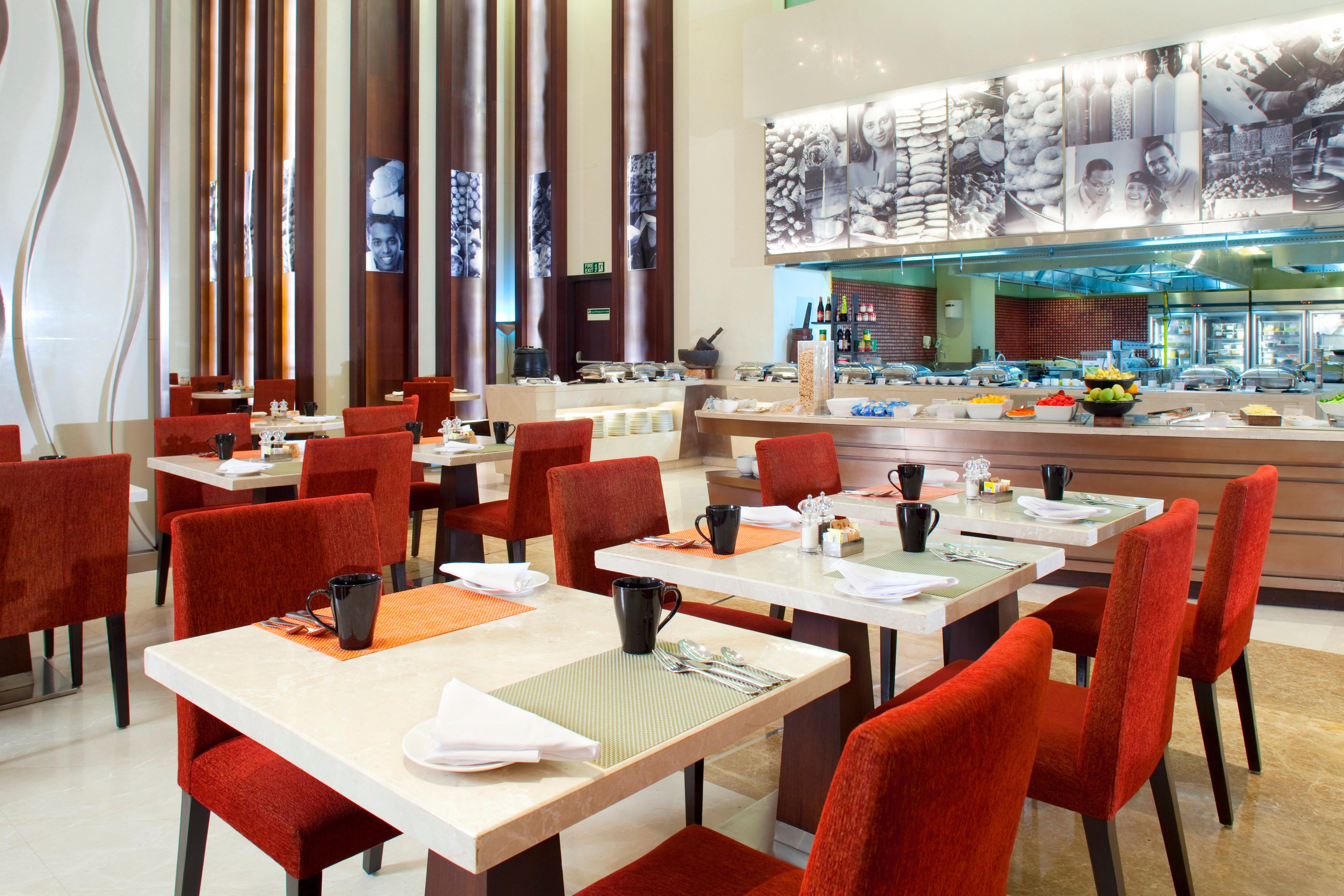 Holiday Inn Mumbai International Airport By Ihg Exterior foto The restaurant