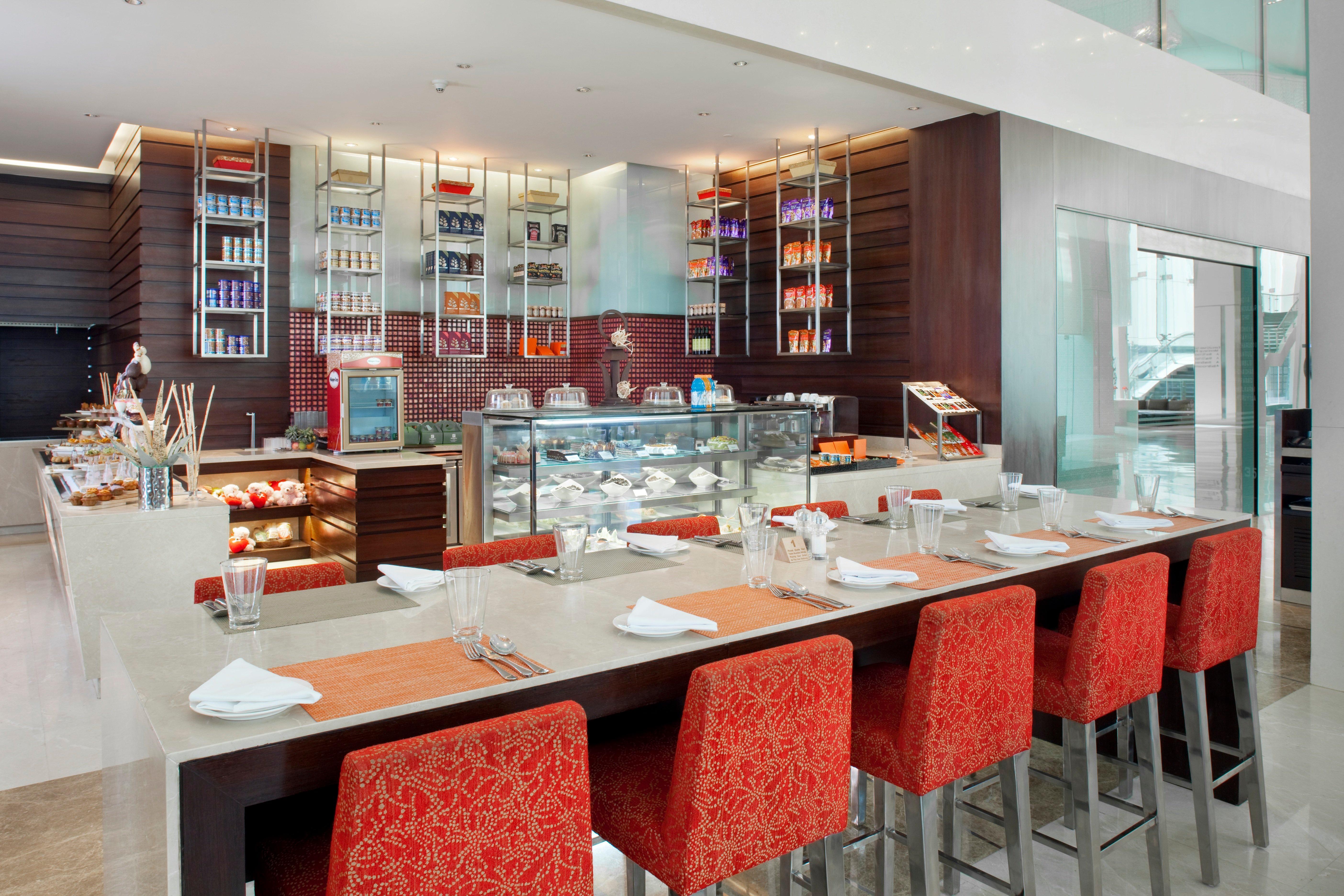 Holiday Inn Mumbai International Airport By Ihg Exterior foto The Kitchen at The Westin